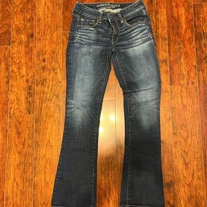 Size 6 American Eagle bootcut